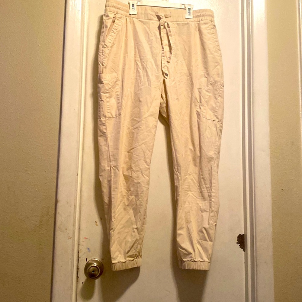 Old navy L cream joggers